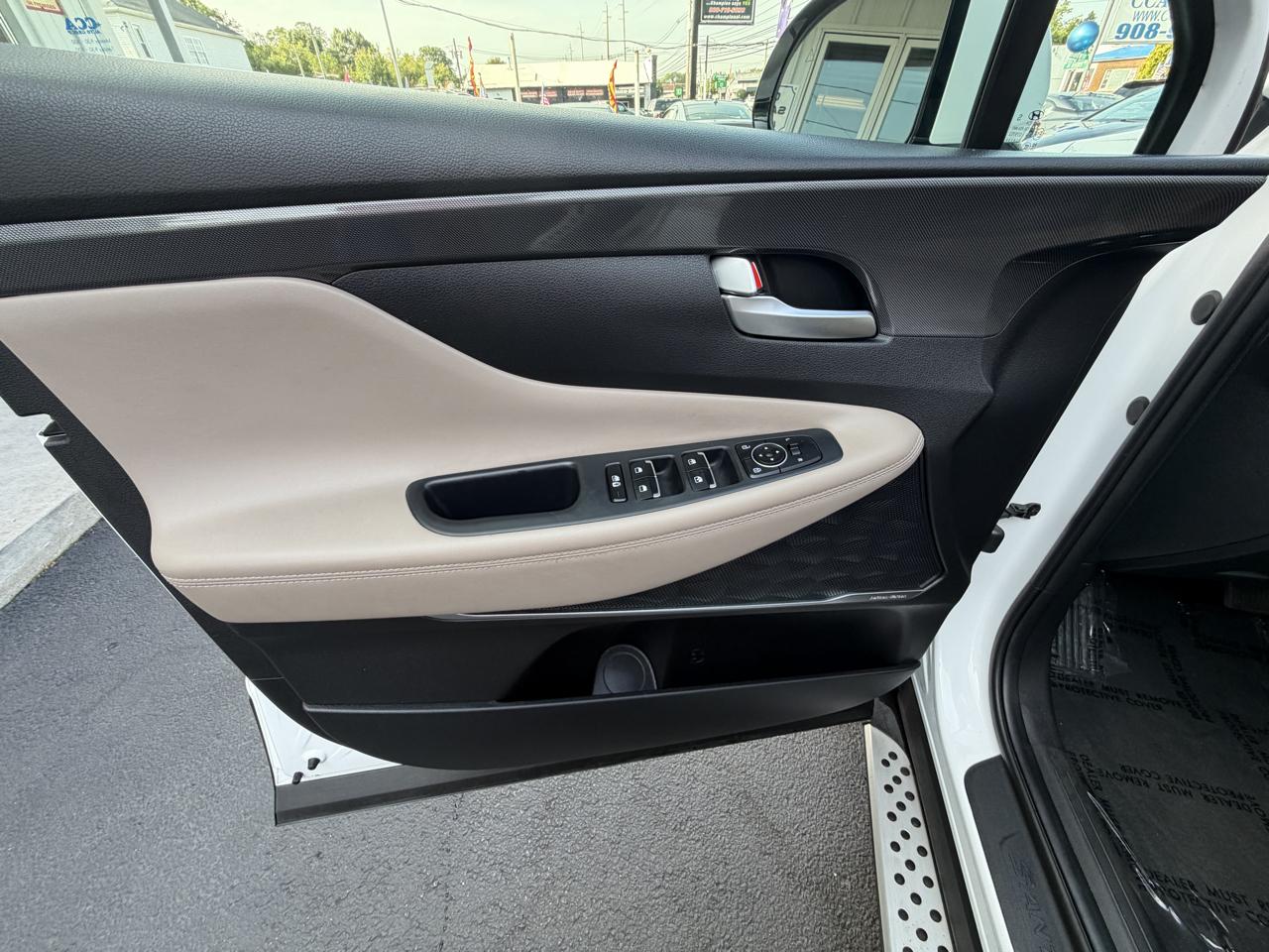 Hyundai Santa Fe SEL w/Premium Package 2023