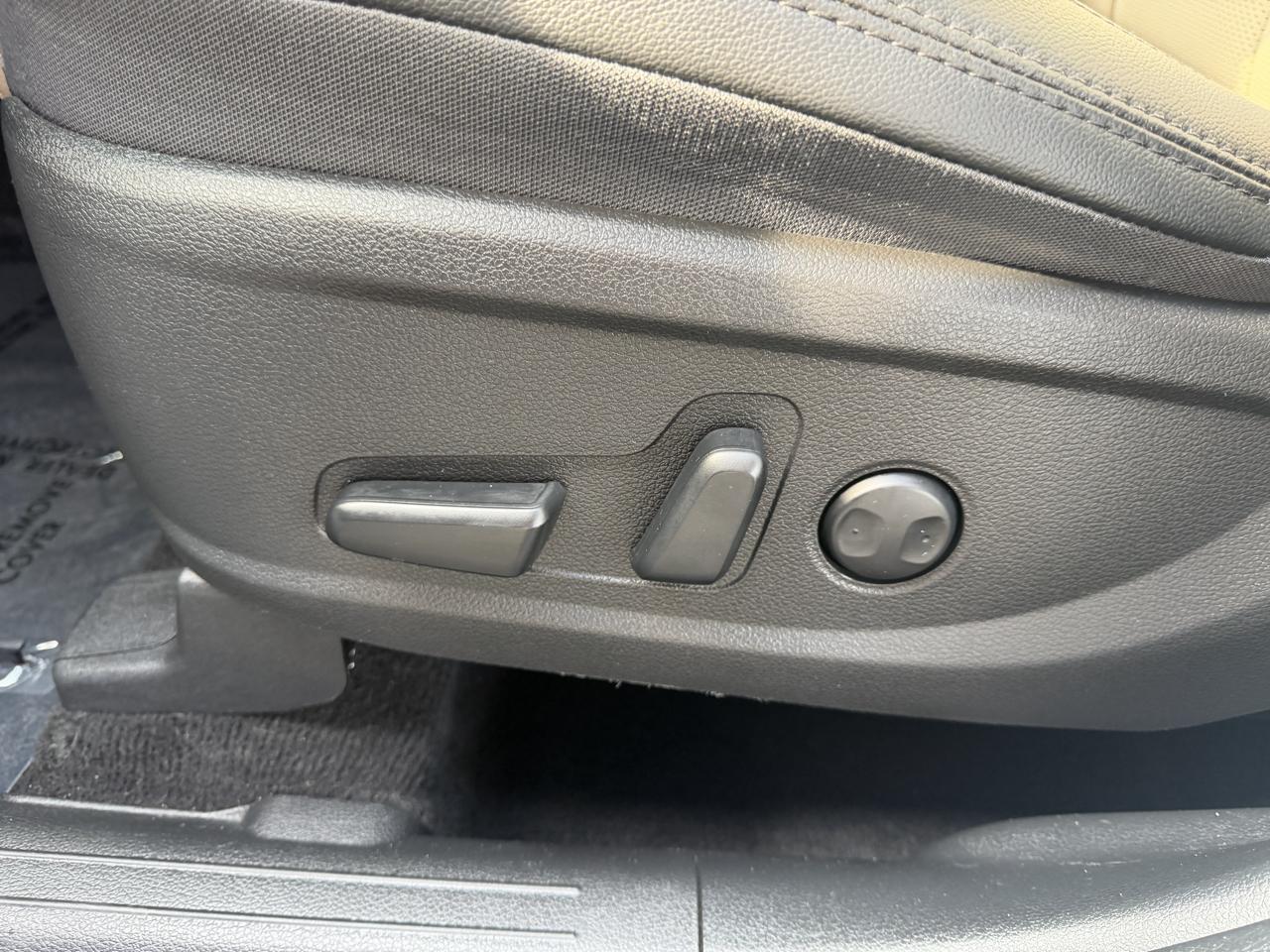 Hyundai Santa Fe SEL w/Premium Package 2023