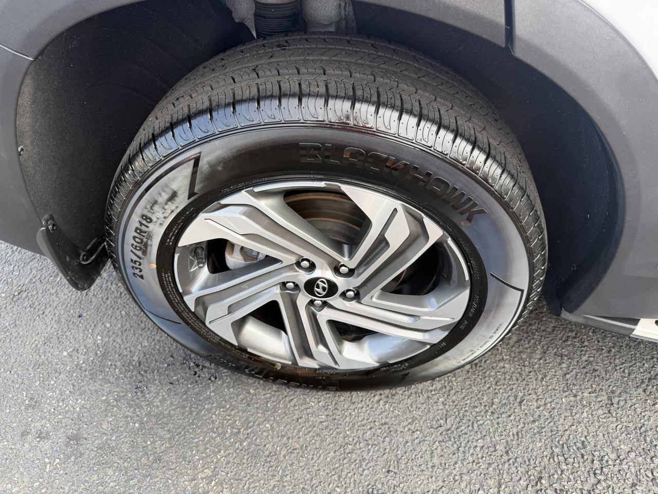 Hyundai Santa Fe SEL w/Premium Package 2023
