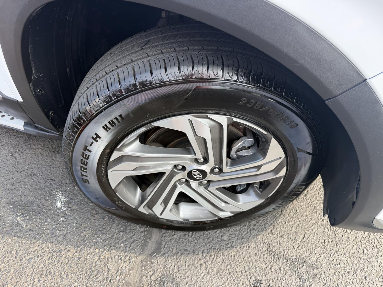 Hyundai Santa Fe SEL w/Premium Package 2023
