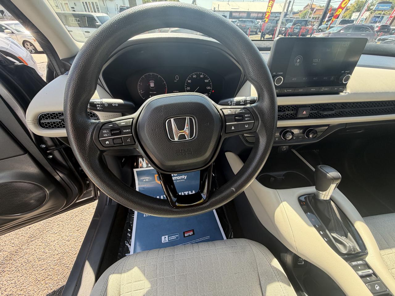 2023 Honda HR-V LX - Photo 14