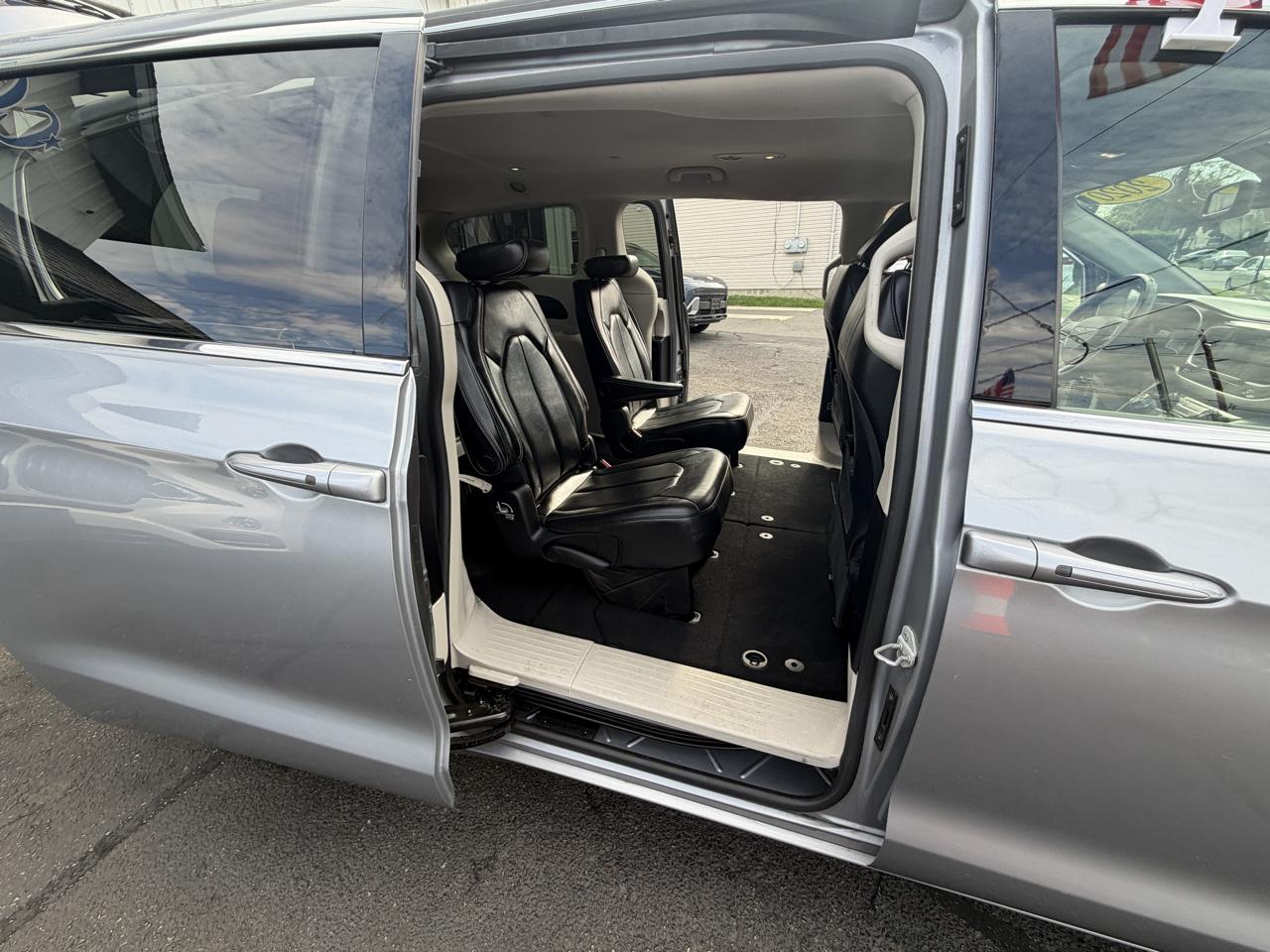 Chrysler Voyager LXI FWD 2020
