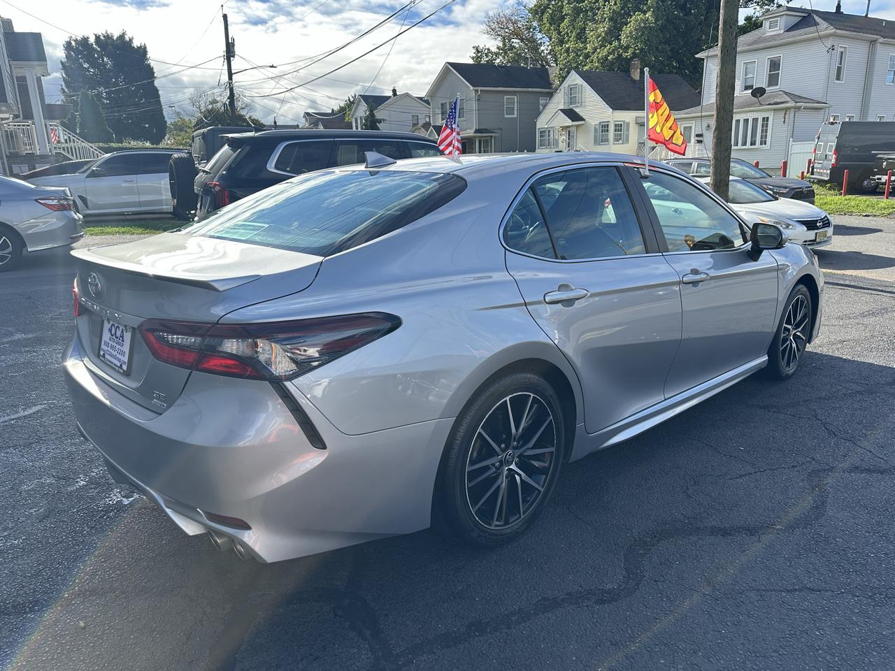 Toyota Camry SE Auto AWD (Natl) 2021