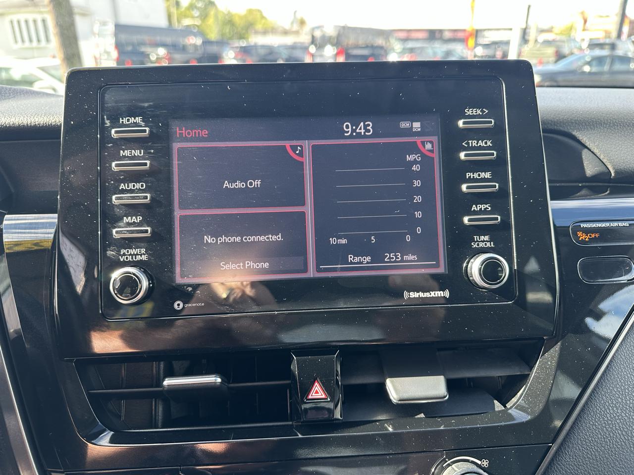 Toyota Camry SE Auto AWD (Natl) 2021