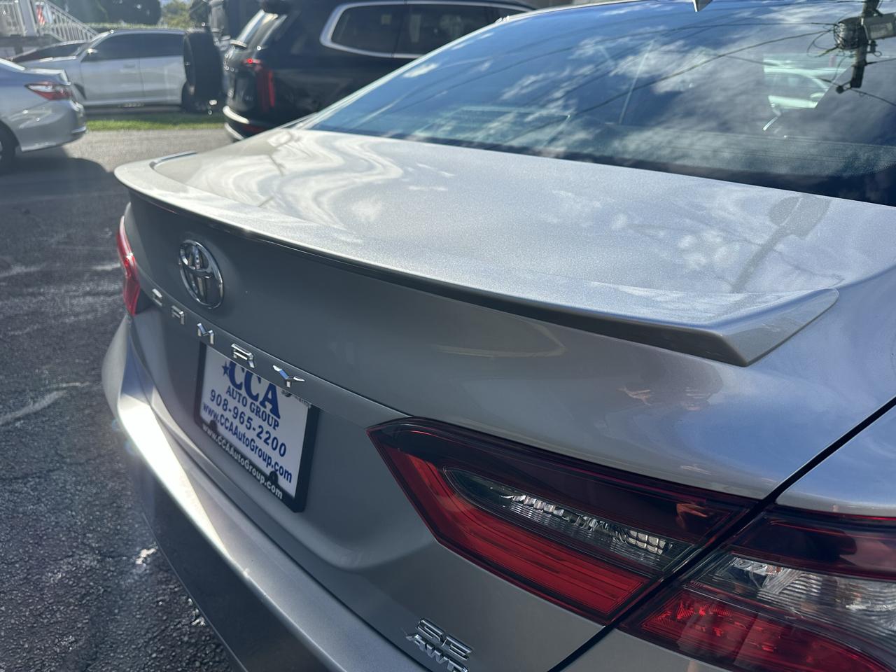 Toyota Camry SE Auto AWD (Natl) 2021