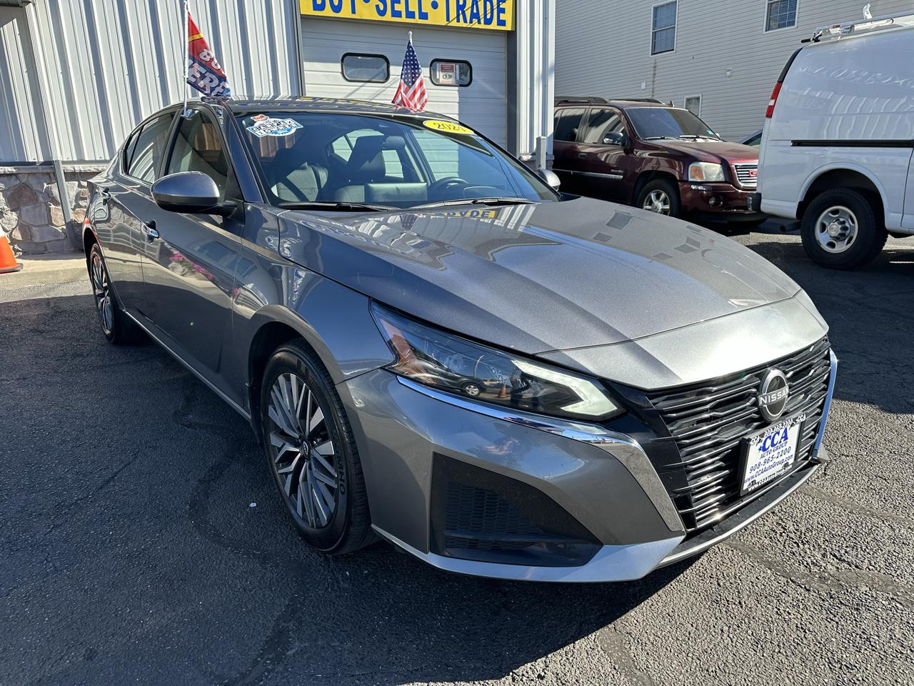 Nissan Altima  2024