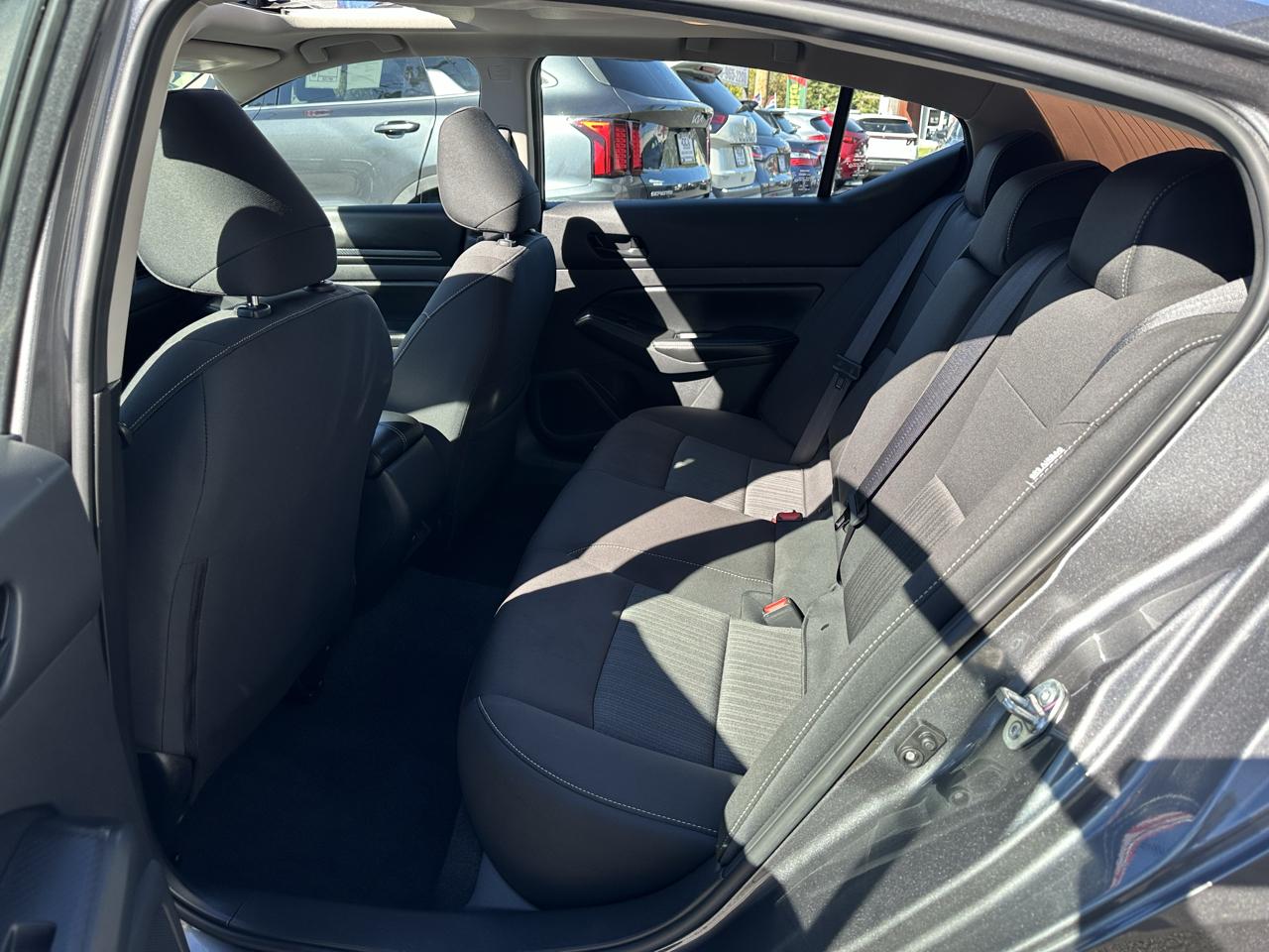 Nissan Altima  2024
