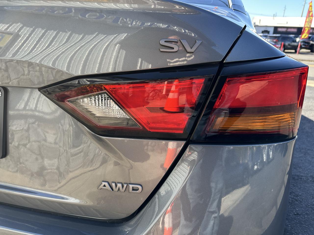 Nissan Altima  2024