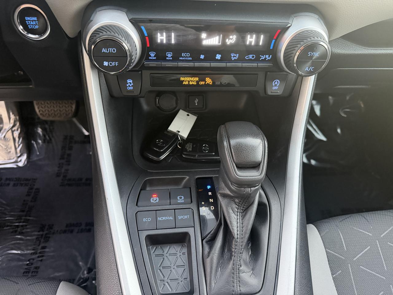 Toyota RAV4  2021