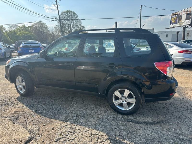 Subaru Forester 2.5X 2012