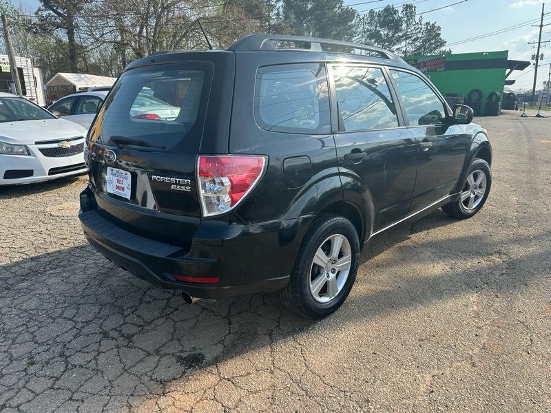 Subaru Forester 2.5X 2012