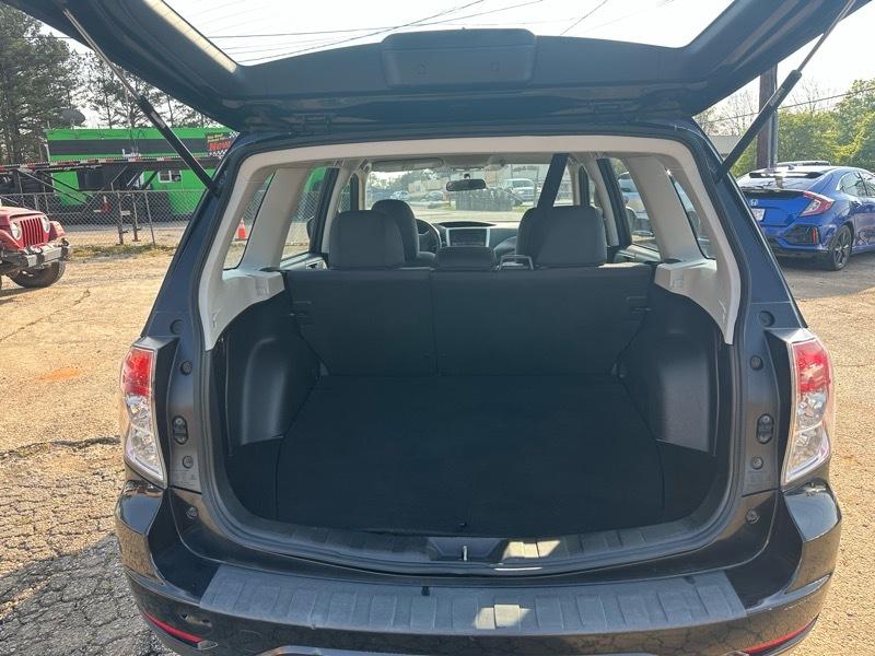 Subaru Forester 2.5X 2012