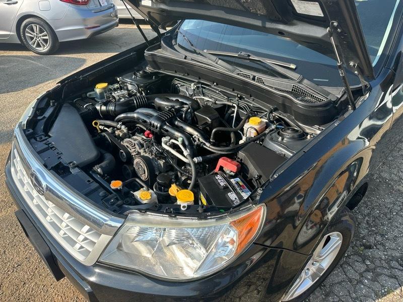 Subaru Forester 2.5X 2012