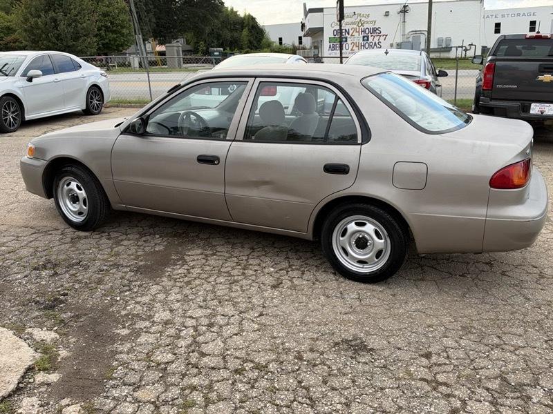 Toyota Corolla CE 2002