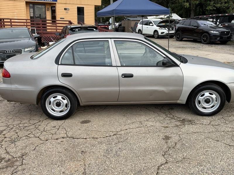 Toyota Corolla CE 2002