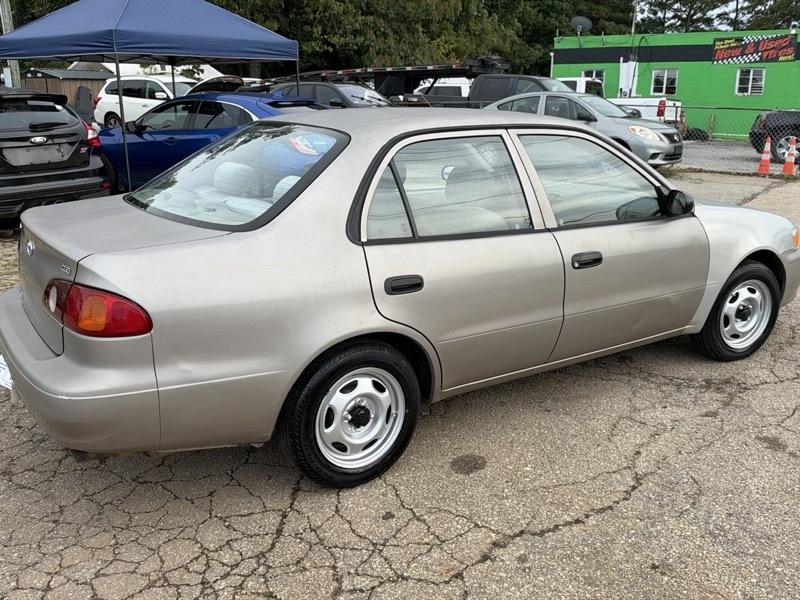 Toyota Corolla CE 2002