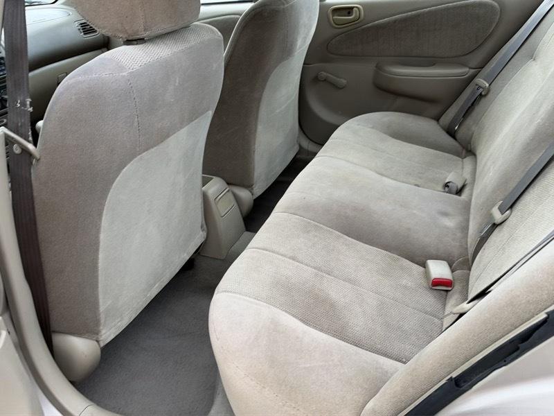Toyota Corolla CE 2002