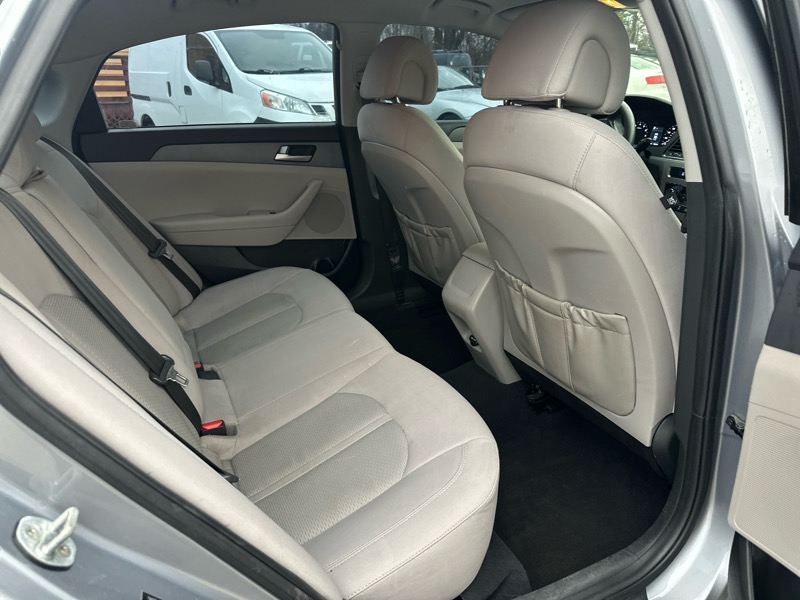 Hyundai Sonata SE 2017