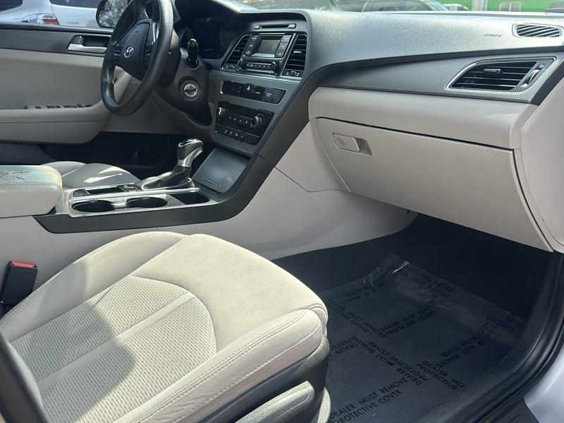 Hyundai Sonata SE 2017