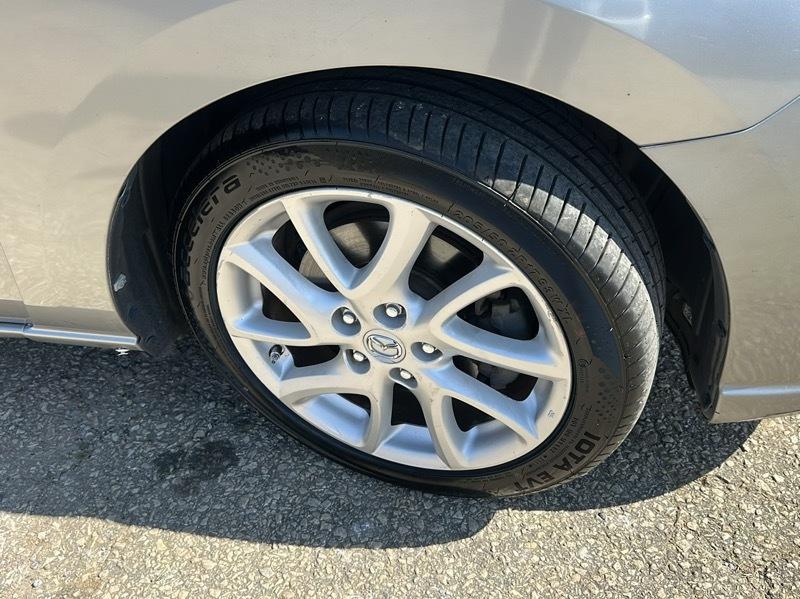 Mazda MAZDA5 Grand Touring 2012