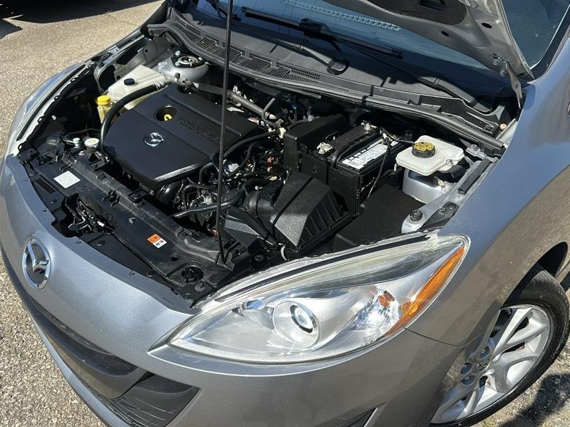 Mazda MAZDA5 Grand Touring 2012