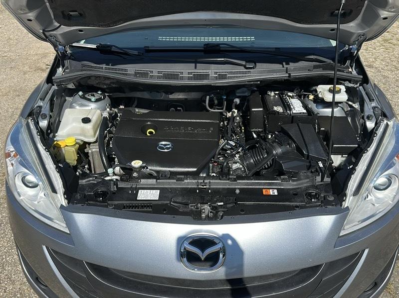 Mazda MAZDA5 Grand Touring 2012