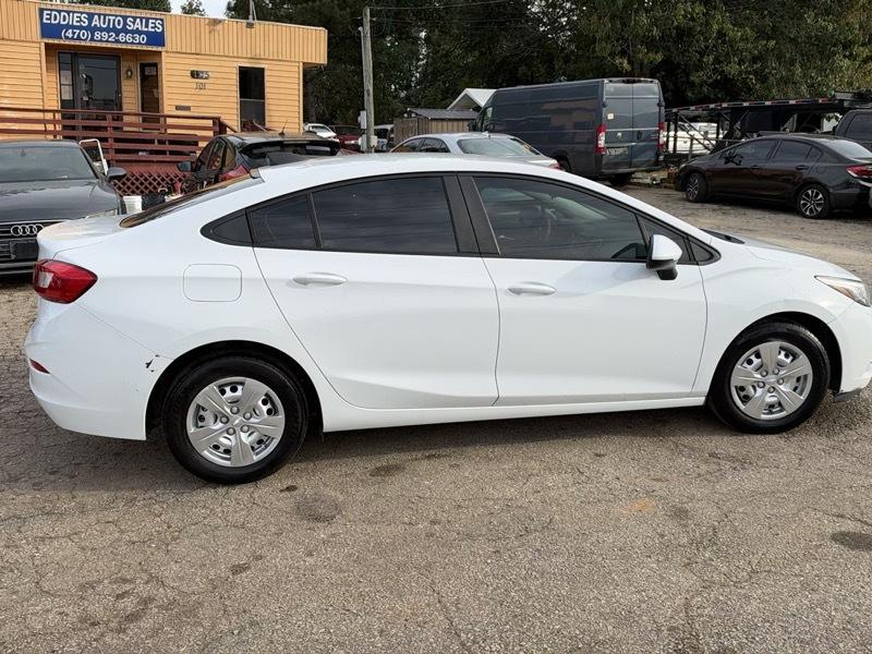 Chevrolet Cruze LS Auto 2018