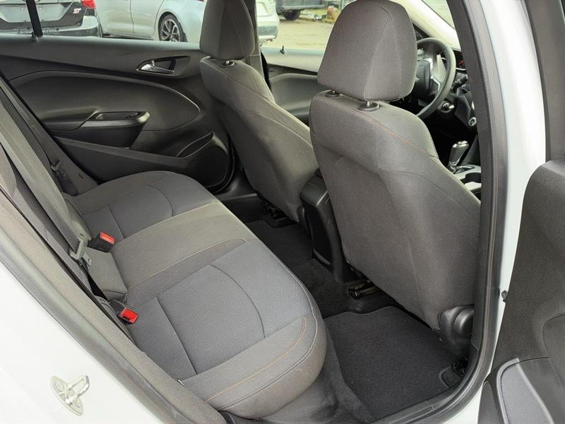 Chevrolet Cruze LS Auto 2018
