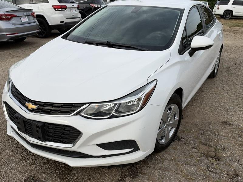 Chevrolet Cruze LS Auto 2018
