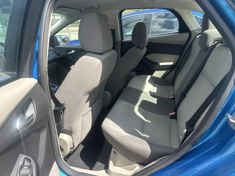 Ford Focus SE Sedan 2014