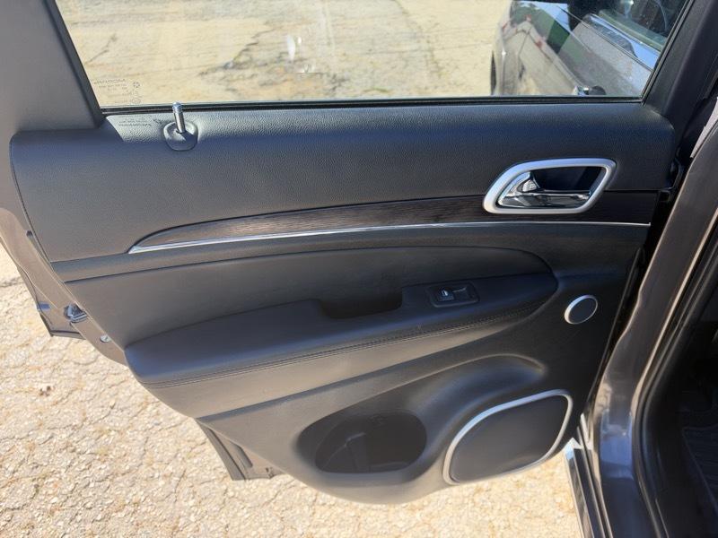 Jeep Grand Cherokee Summit 2WD 2014