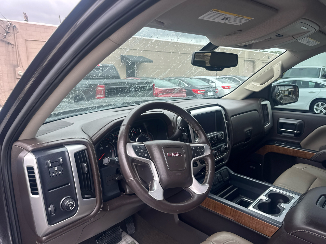 GMC Sierra 1500 SLT Crew Cab Long Box 2WD 2016 GMC Sierra 1500 SLT Crew Cab Long Box 2WD 2016