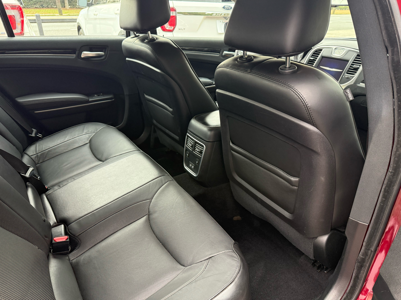 Chrysler 300 Limited RWD 2020