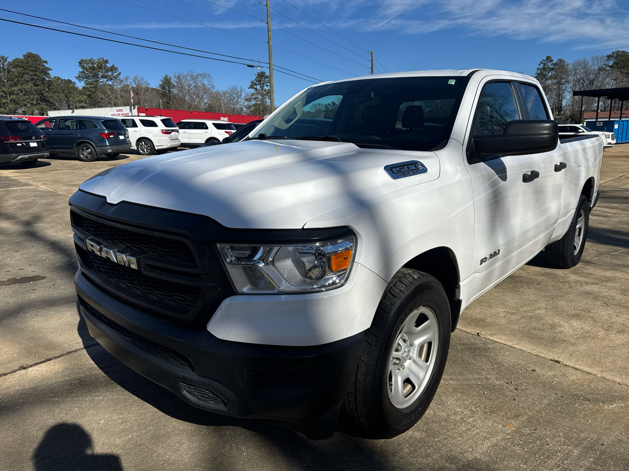 RAM 1500 2WD Quad Cab 140.5" Tradesman 2020