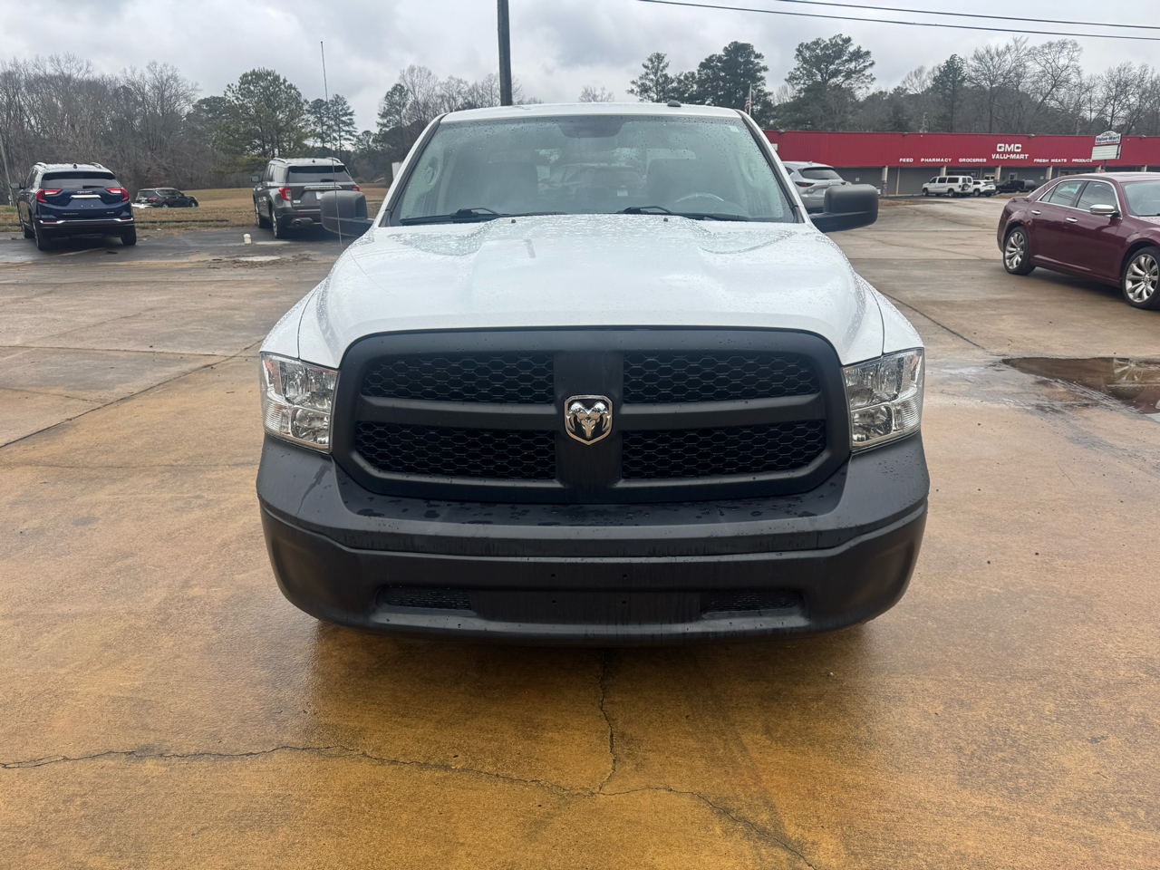 RAM 1500 Classic Tradesman Crew Cab SWB 2WD 2022