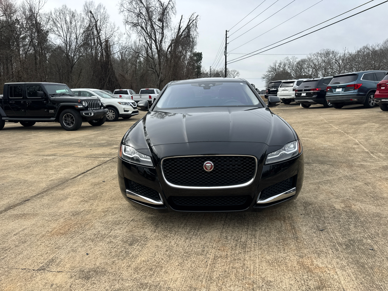 Jaguar XF Sedan 25t AWD 2019