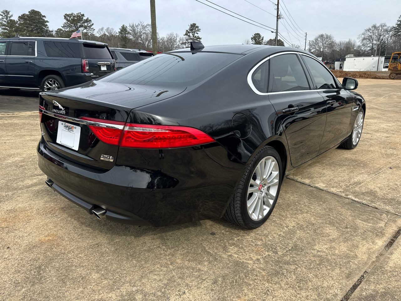 Jaguar XF Sedan 25t AWD 2019