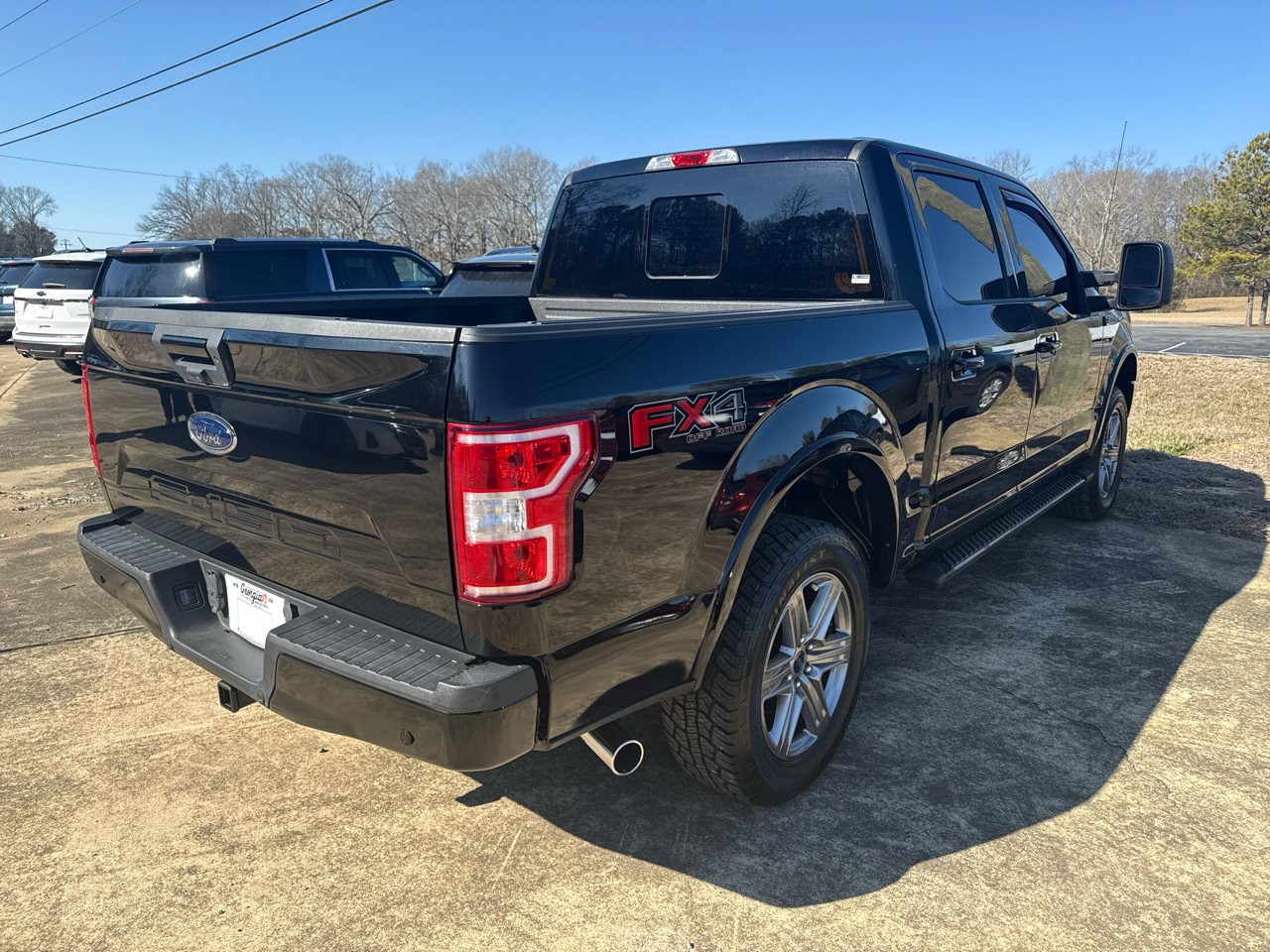 Ford F-150 4WD SuperCrew 139" XLT 2018