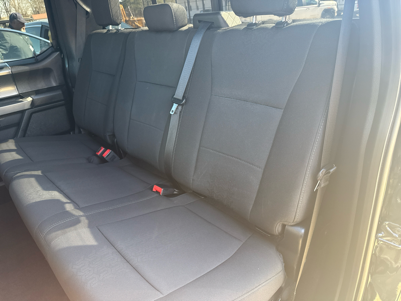 Ford F-150 4WD SuperCrew 139" XLT 2018