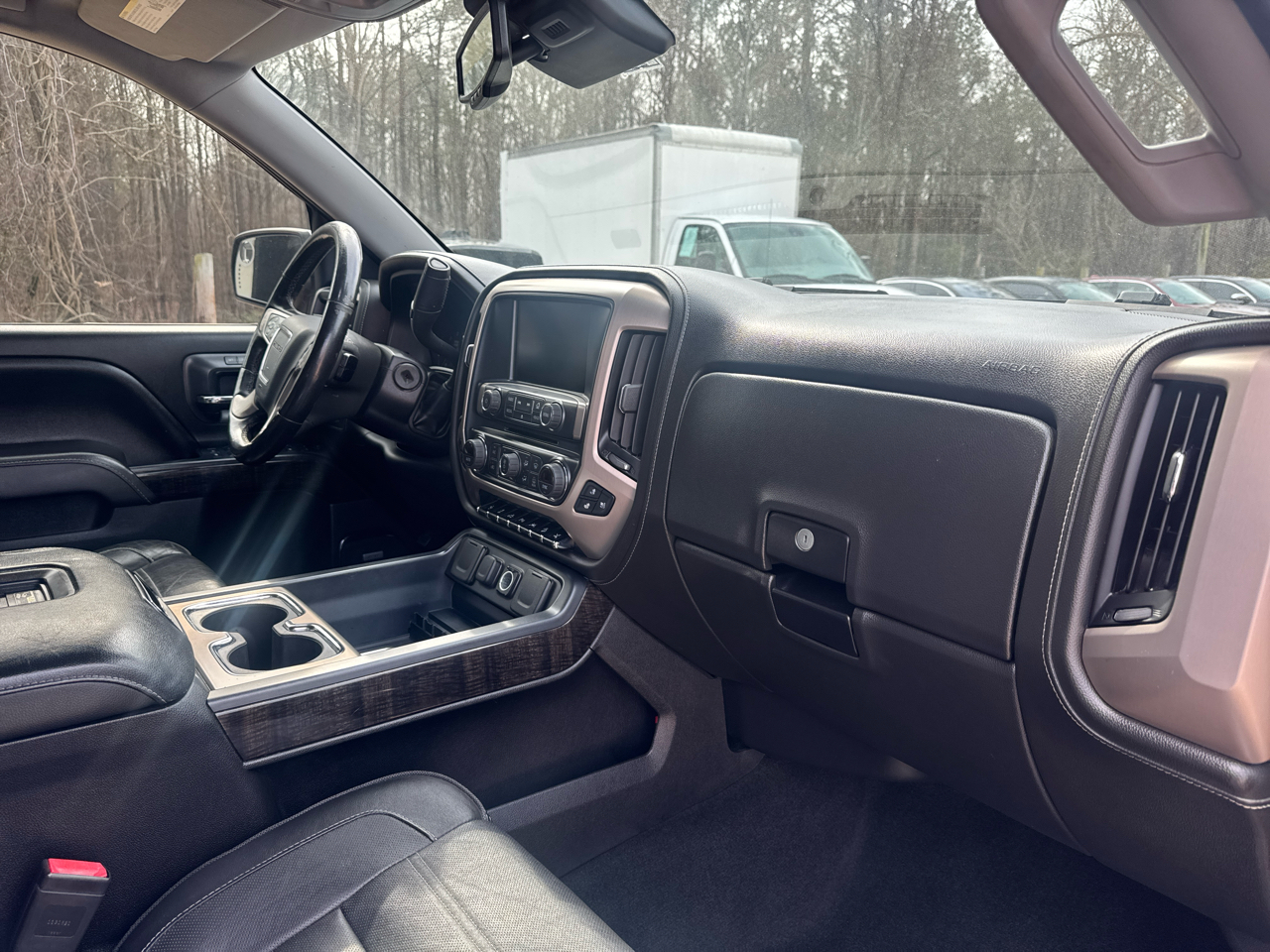 GMC Sierra 1500 Denali Crew Cab Long Box 4WD 2016