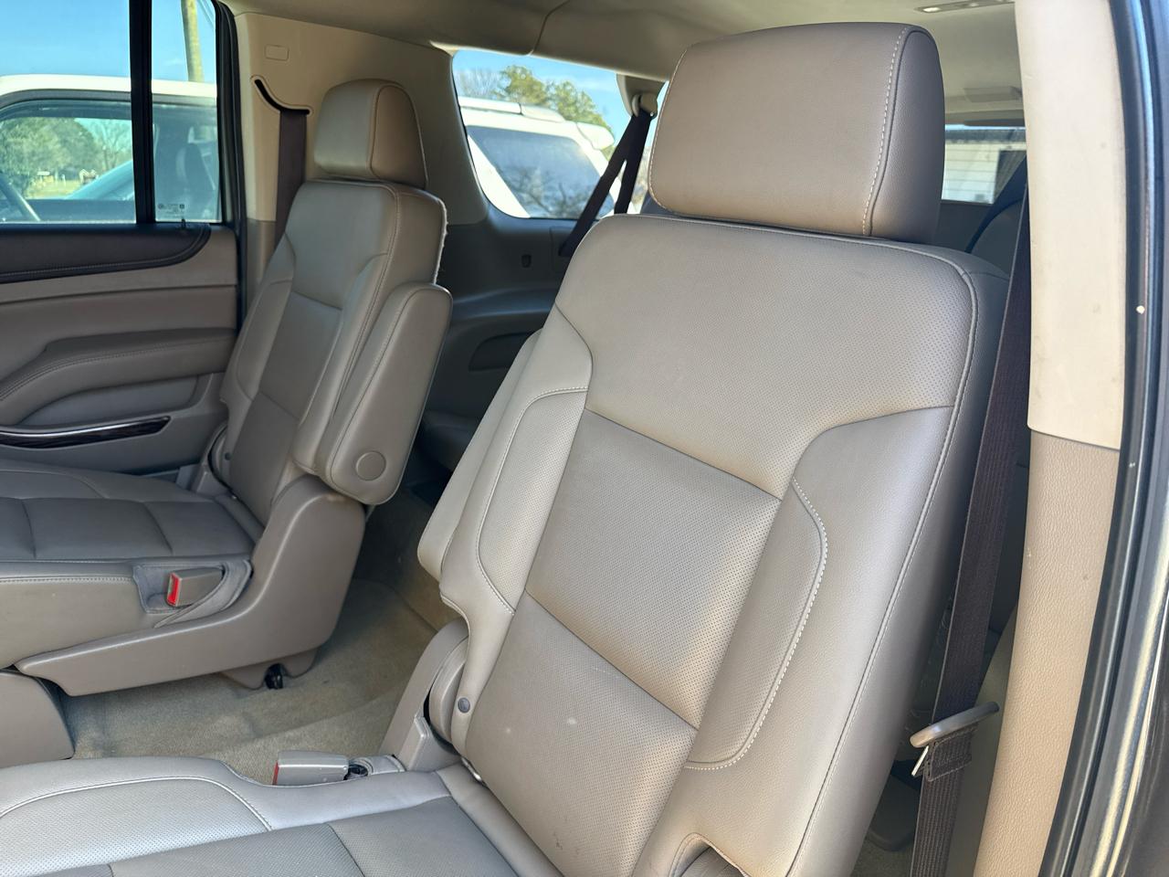 GMC Yukon XL SLT 2WD 2017