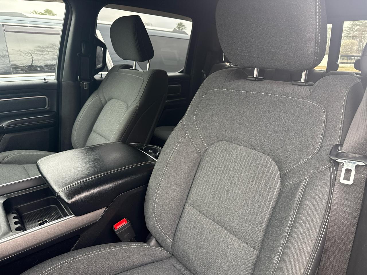 RAM 1500 Big Horn Crew Cab SWB 4WD 2019