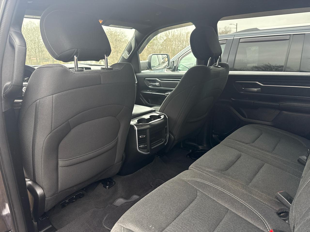 RAM 1500 Big Horn Crew Cab SWB 4WD 2019