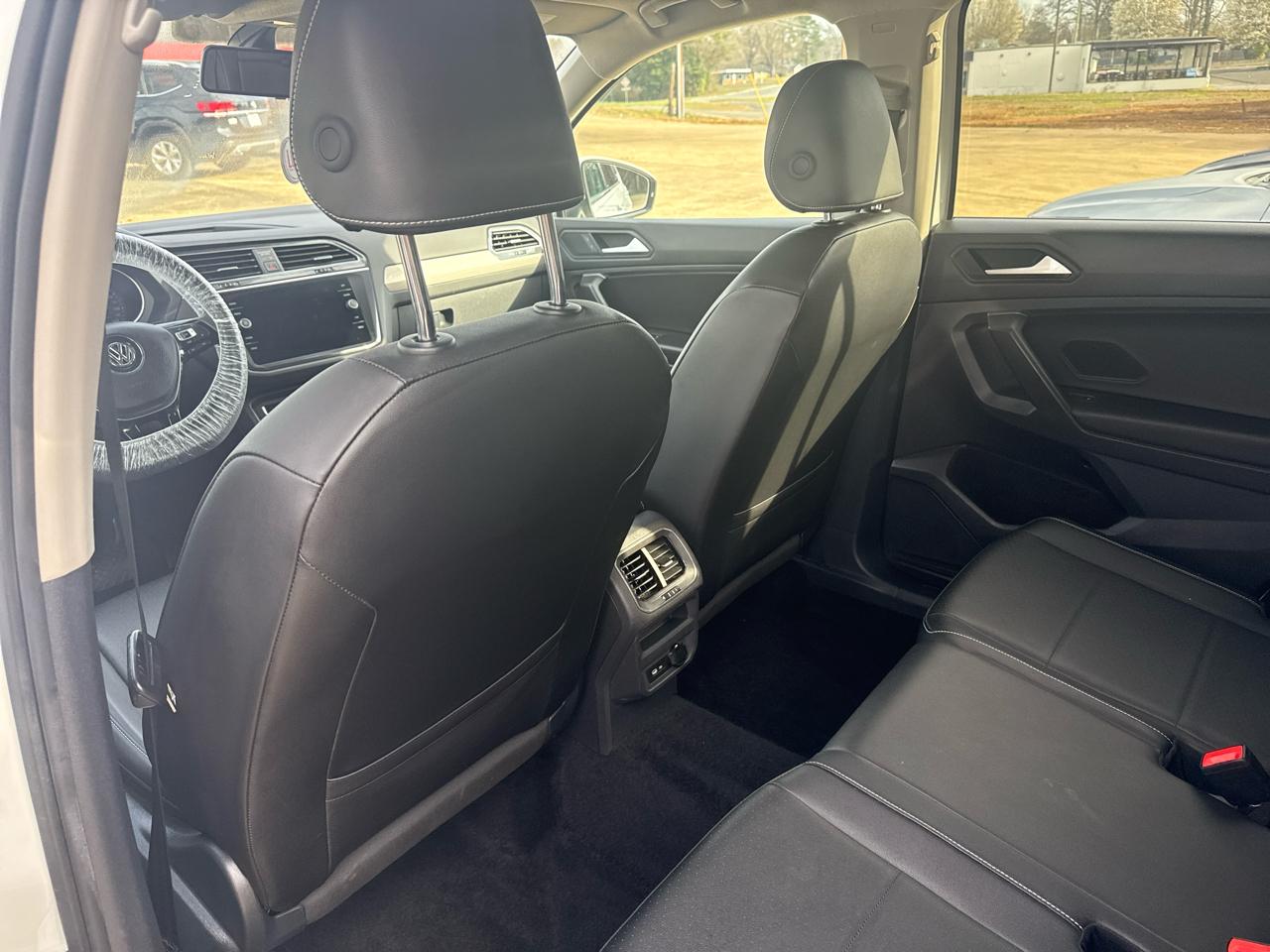 Volkswagen Tiguan SE 4Motion 2021