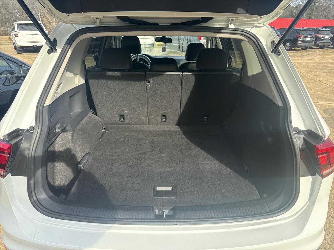 Volkswagen Tiguan SE 4Motion 2021