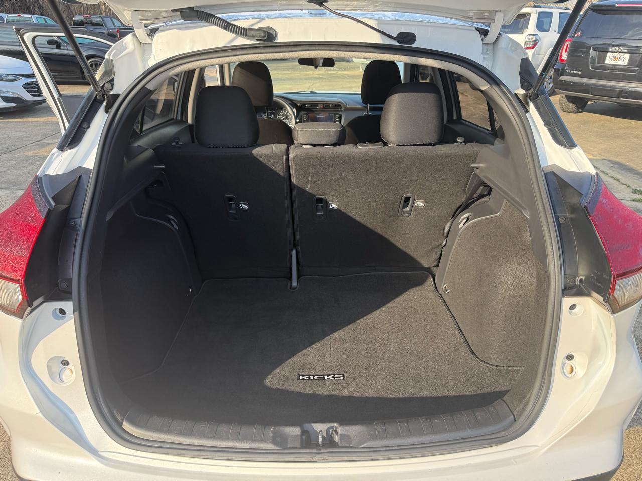 Nissan Kicks SV 2022