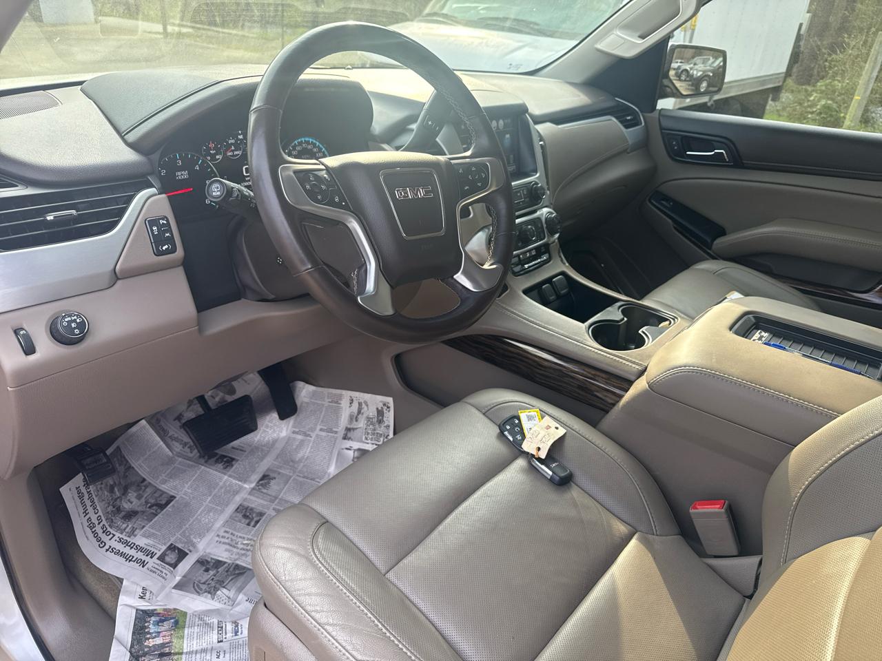 GMC Yukon SLT 2WD 2017