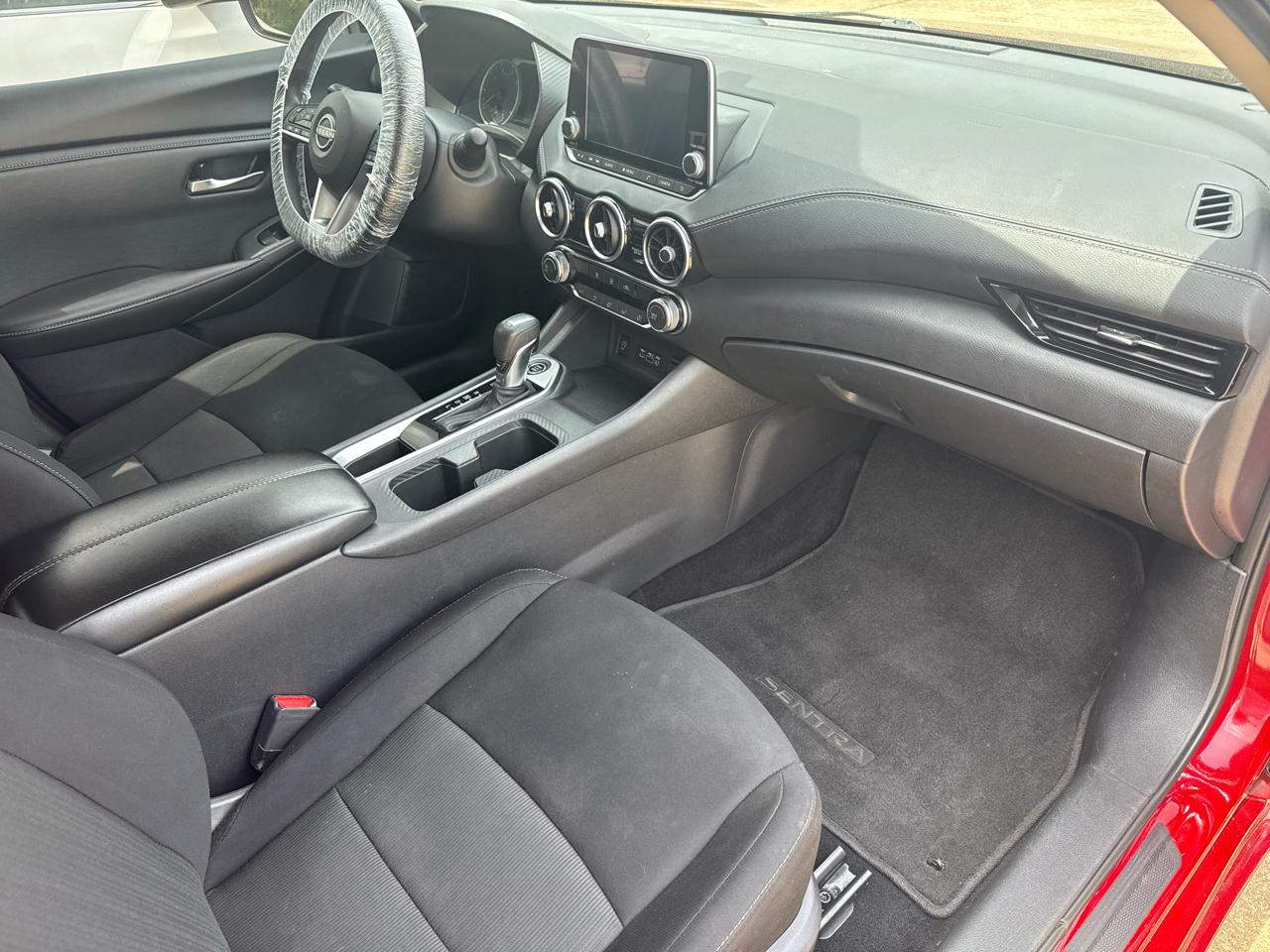 Nissan Sentra SV 2024