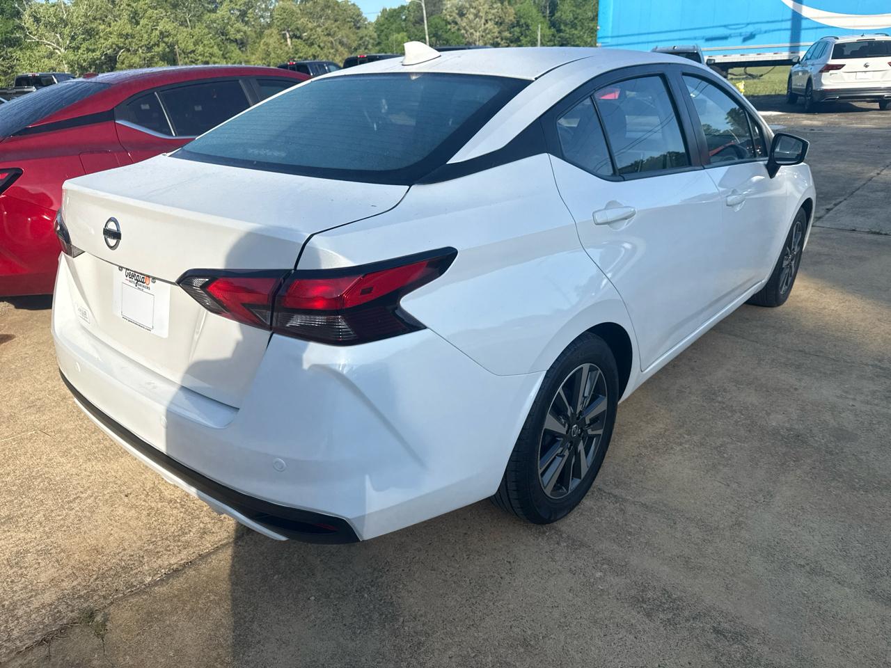 Nissan Versa SV 2022