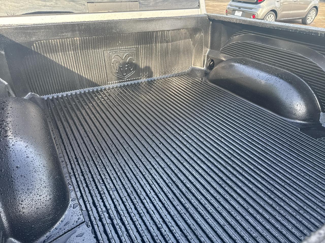 RAM 1500 4WD Crew Cab 140.5" Big Horn 2018